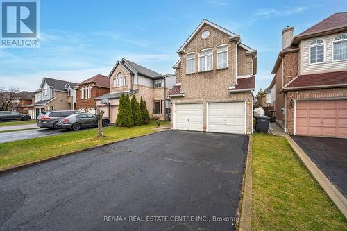 5938 Chorley Pl, Mississauga, ON - Outdoor With Facade