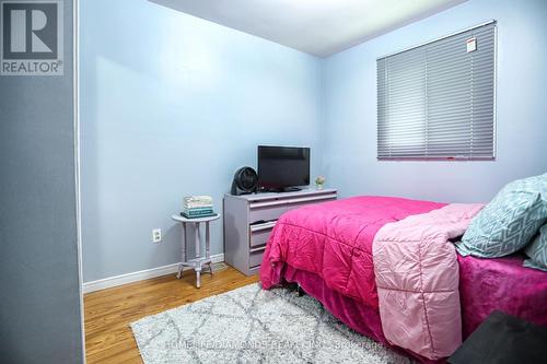 150 Bayview Avenue, Georgina, ON - Indoor Photo Showing Bedroom