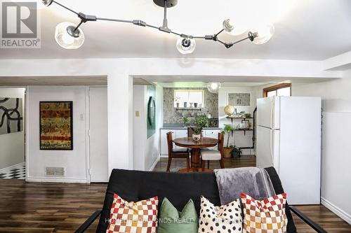 150 Bayview Avenue, Georgina, ON - Indoor Photo Showing Dining Room