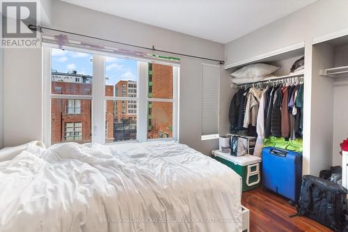 #239 -21 Ruttan St, Toronto, ON - Indoor Photo Showing Bedroom