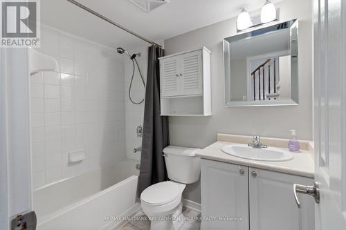 #239 -21 Ruttan St, Toronto, ON - Indoor Photo Showing Bathroom
