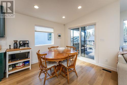 2818 Links Drive, Prince George, BC - Indoor Photo Showing Dining Room