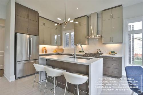 87 Aquasanta Crescent, Hamilton, ON - Indoor Photo Showing Kitchen With Upgraded Kitchen