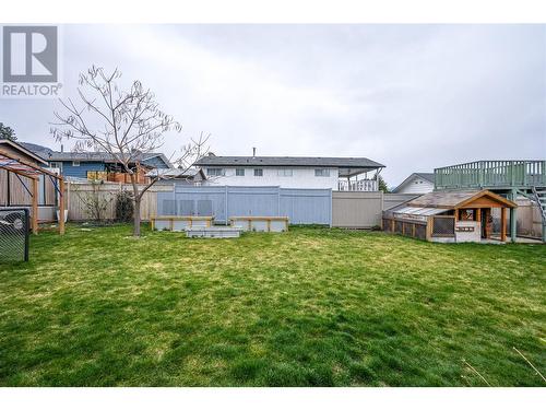 122 Woodlands Place, Penticton, BC - Outdoor With Backyard