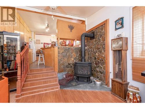 3049 Hornsberger Road, Salmon Arm, BC - Indoor Photo Showing Other Room