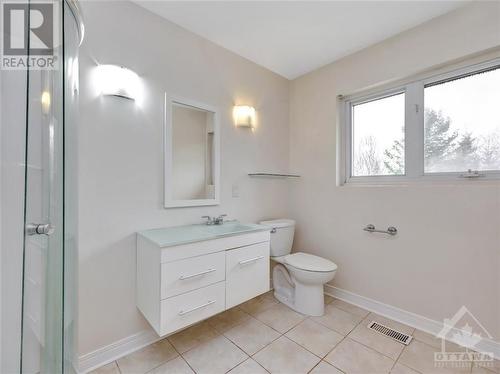 3pc. ensuite bath - 5961 Perth Street, Ottawa, ON - Indoor Photo Showing Bathroom