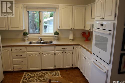 685 Dieppe Drive, Weyburn, SK - Indoor Photo Showing Kitchen With Double Sink
