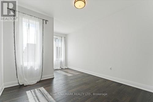 #5 -1465 Station St, Pelham, ON - Indoor Photo Showing Other Room