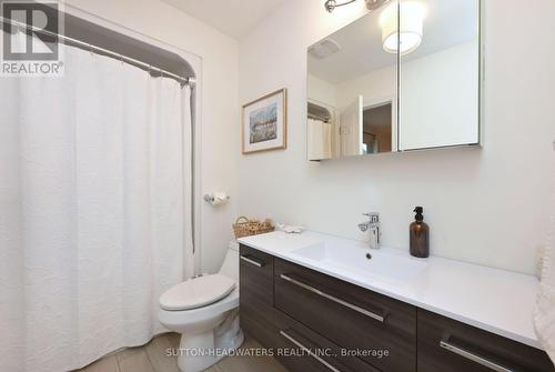 38 Pineridge Drive, Caledon, ON - Indoor Photo Showing Bathroom