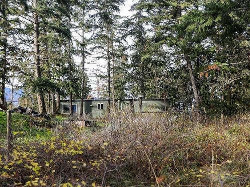 4598 Cedar Hill Road, Out Of District, BC - Outdoor