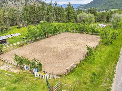 4598 Cedar Hill Road, Out Of District, BC - Outdoor