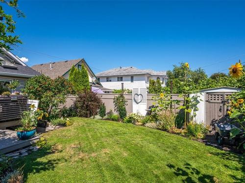 564 Papineau Street, Penticton, BC - Outdoor