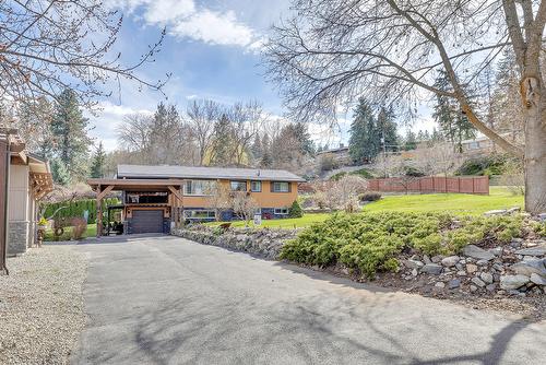 10391 Monte Bella Road, Lake Country, BC - Outdoor