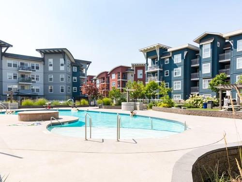 204-563 Yates Road, Kelowna, BC - Outdoor With In Ground Pool