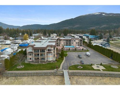 314-1002 Riverside Avenue, Sicamous, BC - Outdoor With View