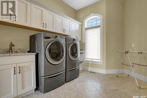 330 Spruce Creek Drive, Edenwold Rm No. 158, SK - Indoor Photo Showing Laundry Room