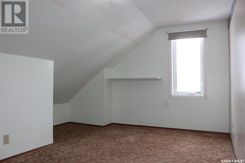 631 Front Street, Eastend, SK - Indoor Photo Showing Other Room