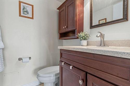 2 pce updated ensuite - 301 Frances Avenue|Unit #203, Stoney Creek, ON - Indoor Photo Showing Bathroom