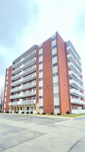 10 Woodman Drive S|Unit #601, Hamilton, ON - Outdoor With Balcony With Facade