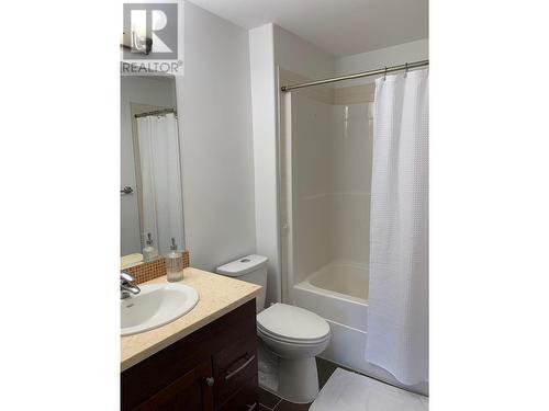 4300 44Th Avenue Unit# 202, Osoyoos, BC - Indoor Photo Showing Bathroom