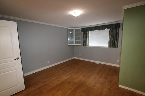 505 3A Avenue, Nakusp, BC - Indoor Photo Showing Other Room