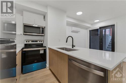4 Monk Street Unit#1, Ottawa, ON - Indoor Photo Showing Kitchen With Upgraded Kitchen