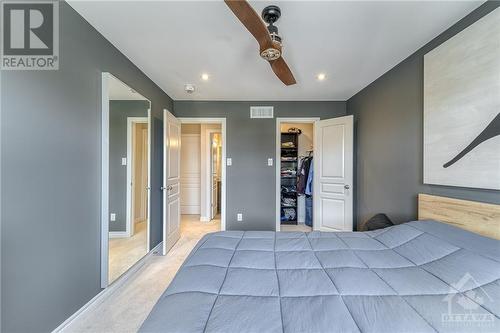 595 Compass Street, Orleans, ON - Indoor Photo Showing Bedroom