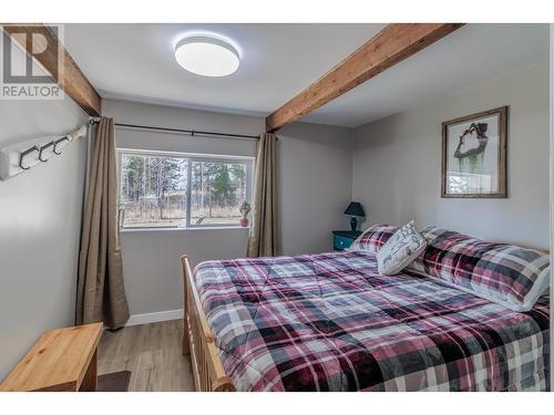 4939 Timothy Lake Road, Lac La Hache, BC - Indoor Photo Showing Bedroom