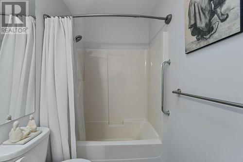 350 Hudson Street Nw Unit# 3, Salmon Arm, BC - Indoor Photo Showing Bathroom