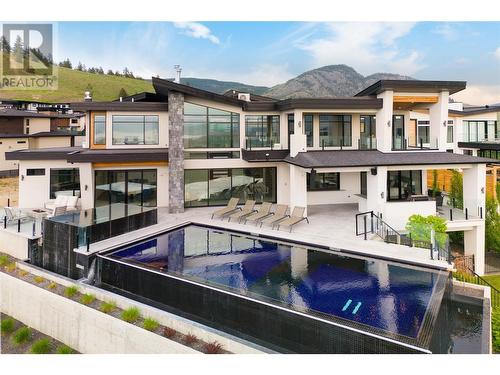 1364 Mine Hill Drive, Kelowna, BC - Outdoor