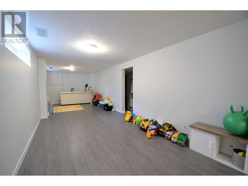 5483 Dalhousie Drive, Prince George, BC - Indoor Photo Showing Other Room