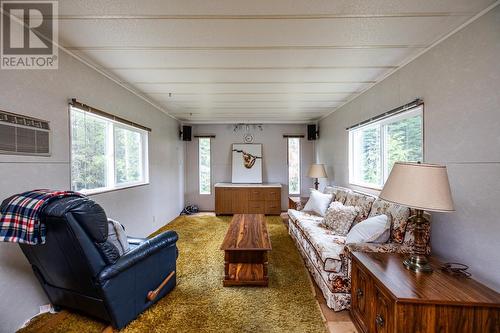 5215 Muermann Road, Prince George, BC - Indoor Photo Showing Bedroom