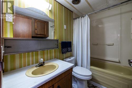 5215 Muermann Road, Prince George, BC - Indoor Photo Showing Bathroom