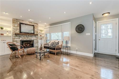 1513 Fletcher Road, Hamilton, ON - Indoor Photo Showing Living Room With Fireplace