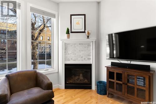1605 Canterbury Lane, Regina, SK - Indoor With Fireplace