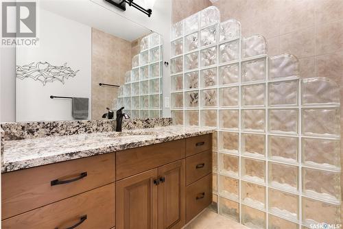 1605 Canterbury Lane, Regina, SK - Indoor Photo Showing Bathroom