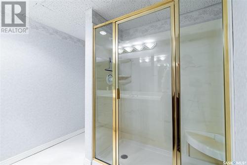 1201 510 5Th Avenue N, Saskatoon, SK - Indoor Photo Showing Bathroom