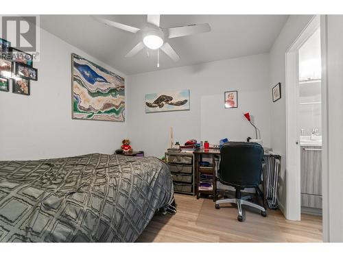 883 Academy Way Unit# Ph1, Kelowna, BC - Indoor Photo Showing Bedroom