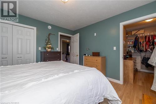 51 Heather Lynn Boulevard, Tara, ON - Indoor Photo Showing Bedroom