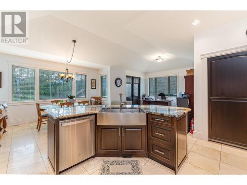 3131 20 Street Ne, Salmon Arm, BC - Indoor Photo Showing Kitchen With Double Sink