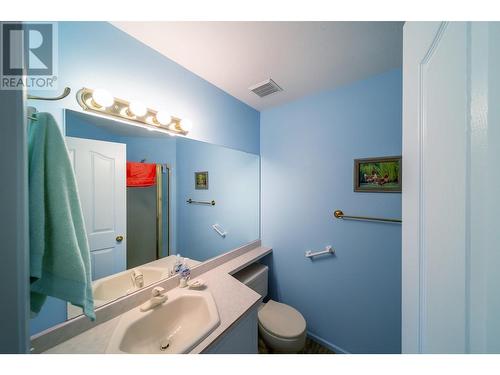 2330 Butt Road Unit# 143, Westbank, BC - Indoor Photo Showing Bathroom