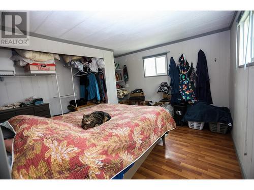 4598 Cedar Hill Road, Falkland, BC - Indoor Photo Showing Bedroom