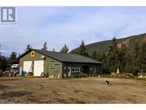 4598 Cedar Hill Road, Falkland, BC - Outdoor