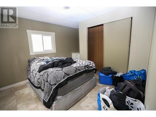 4598 Cedar Hill Road, Falkland, BC - Indoor Photo Showing Bedroom