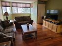220 500 Toledo, Thunder Bay, ON  - Indoor Photo Showing Living Room 