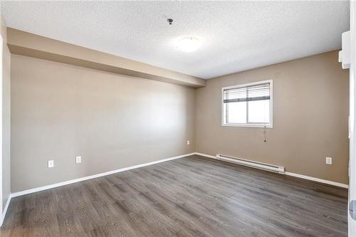 324 230 Fairhaven Road, Winnipeg, MB - Indoor Photo Showing Other Room