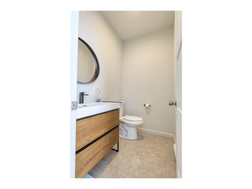 Powder room - 512 Rue Du Boisé, Acton Vale, QC - Indoor Photo Showing Bathroom