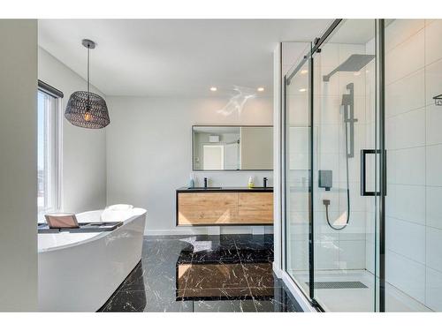 Salle de bains attenante Ã  la CCP - 512 Rue Du Boisé, Acton Vale, QC - Indoor Photo Showing Bathroom
