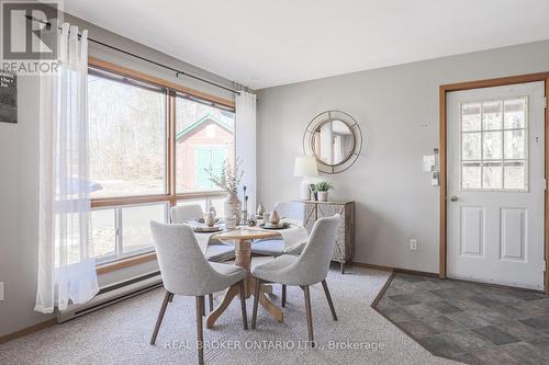 29 Clear Lake Court, Marmora And Lake, ON - Indoor Photo Showing Dining Room