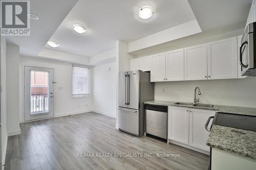 60 - 60 Winston Park Boulevard, Toronto, ON - Indoor Photo Showing Kitchen With Stainless Steel Kitchen With Double Sink